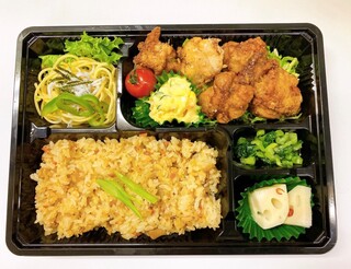 しらすくじら - 鶏好きにはたまらない！博多鶏めし弁当