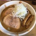 麺処　慶 - 味噌ラーメンの特製トッピング