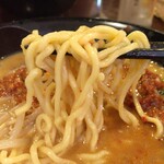 Soramameramenhompo - 味噌担々麺リフト