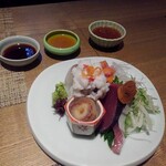 桃花館 - 刺身盛合せ