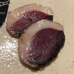 A e B - 赤ワインにつけた鴨