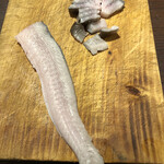 A e B - 横山さんのうなぎ30日熟成