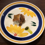 A e B - ほろほろ鳥のももサルサヴェルデ