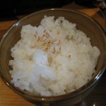 和製らーめん 漁だし亭 - サービスの半ライスです。