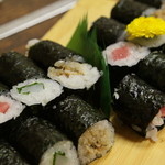 やまに寿司 - 細巻き（まぐろ、穴子、イカしそ）