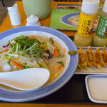 リンガーハット - 料理写真: