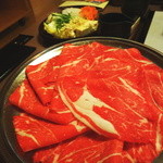 Shabushabu Sukiyaki Dontei - 黒毛和牛のしゃぶしゃぶ