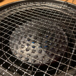 焼肉　戸板商店 - アミ