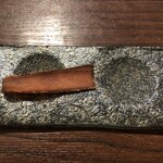 A e B - まぐろのからすみ