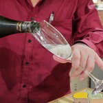 トリワイン ＰＩＫＯＳＨＨＨＵ - スパークリング？