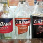 トリワイン ＰＩＫＯＳＨＨＨＵ - チンザノ