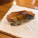 きわ心 - 鯖　白板昆布乗せ