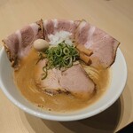 らぁ～麺 SHOU - 豚骨しょうゆチャーシューらーめん