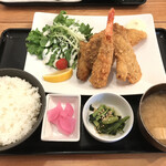 魚屋食堂 勝浦 - 