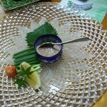 玄海鮨 - カワハギ  の  お造り  キモを添えて