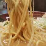 Manten ya - 北海道産小麦使用のストレート中太麺