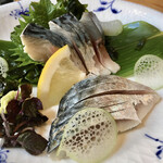 蕎麦切り 旗幟 - 自家製〆鯖730円