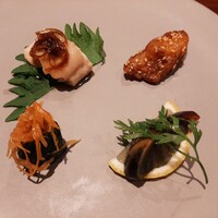 新中国料理HARAKAWA 北新地店 - きっちりと中華の技が光る前菜盛り合わせは、少量ずつだけど1品1品がハイレベル