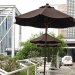 T.Y.HARBOR - カモメが飛ぶ水辺のテラス