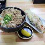 いけこうどん - 肉ぶっかけ冷とちくわ天