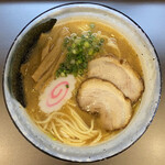 麺と餃子の工房 麺屋食堂 - 