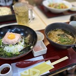 家族亭 - ネギトロ丼そば