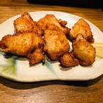 Gyouza Karaage Benikujira - 鶏の唐揚げ