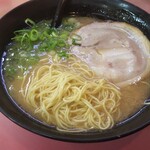 KAZU - とんこつラーメン 麺の状態(2020.06.20)