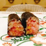 鮨 さえ喜 - 大トロタク巻き