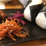 旬を彩る台所 一凛 - 土鍋ご飯のおにぎり