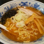 Ramen Ren - 煮干し中華 750円