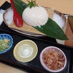 レストラン　水郷 - 手作り豆腐(450円)