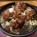 韓味処 CHIBO - チーズタッカンジョン、880円(税別)