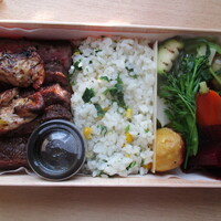 recte - 牛ロッシーニ弁当　￥5400