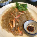 クアン・アンゴン - この手前の「辛いヤツ」付けて食うとメサ美味い！