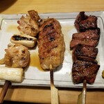 いづみ屋 - レバー、つくね、ねぎま