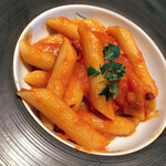 オステリア トレ パッツィ - 