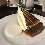 イロドリ - レモンパイ、メレンゲのコゲ、美しい