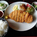 わかの屋 - ロースカツ定食