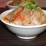 らーめんでぽっと - からし豚そば 880円