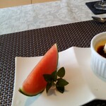 ビストロ セレニテ - ミントとスイカちゃん