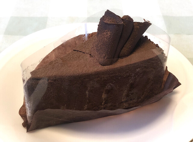 パティスリー アズロール ウジエスーパー袋原店（Patisserie Azerole） - 南仙台（ケーキ）の写真