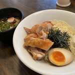 麺屋 承太郎 - 昆布水ざるラーメン。肉まし。