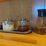 麺屋 永太 - 卓上調味料