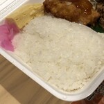 しげちゃんのからあげ - ご飯いい盛り