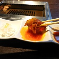 焼肉 じゅん - 黄身をたっぷり