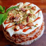 つばめ氷菓店 - 塩キャラメルナッツマスカルポーネ