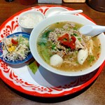 タイレストラン チェンマイ - 豚トムヤムラーメン　全景