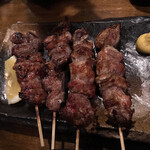 豚小家 - 202006  もつ焼き（はらみ・かしら）