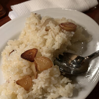 カルネジーオ イースト - 